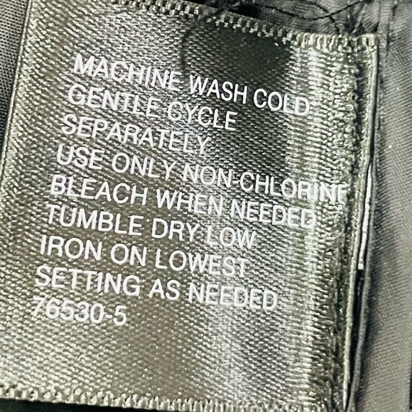 St John’s Bay Women’s Plus Size 3X Black & White Puffer Jacket With Hood - Picture 9 of 11